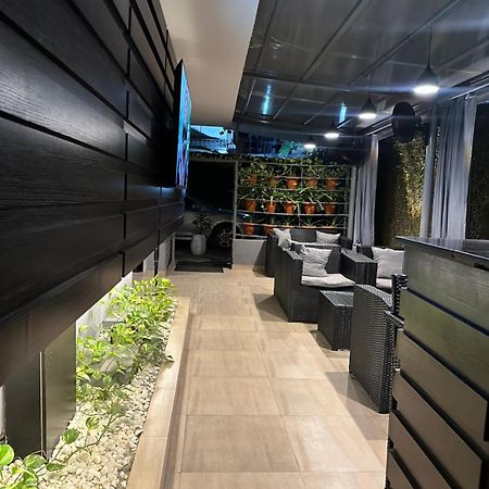 Villa Thirty Three Lagos Bagian luar foto