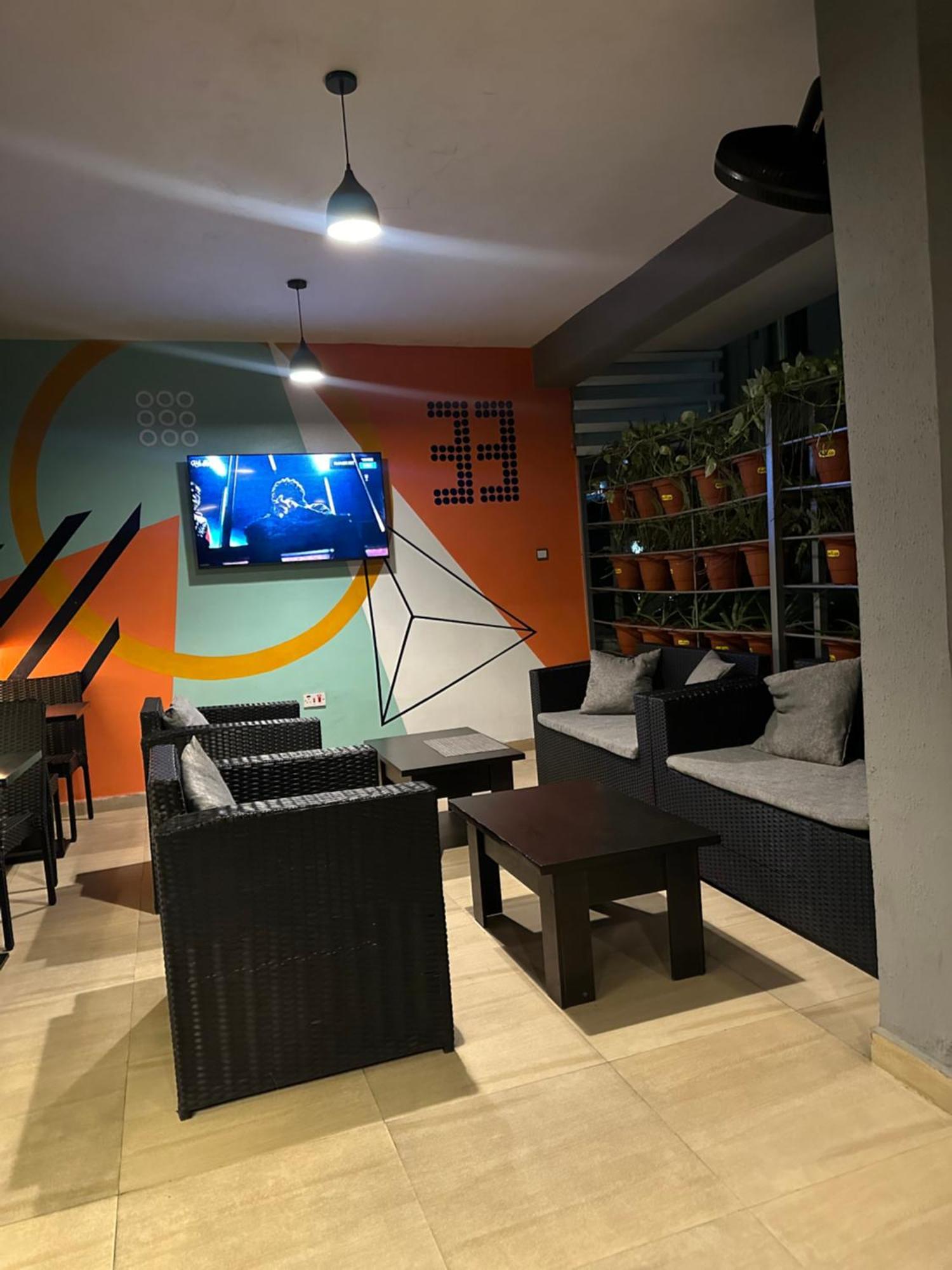 Villa Thirty Three Lagos Bagian luar foto
