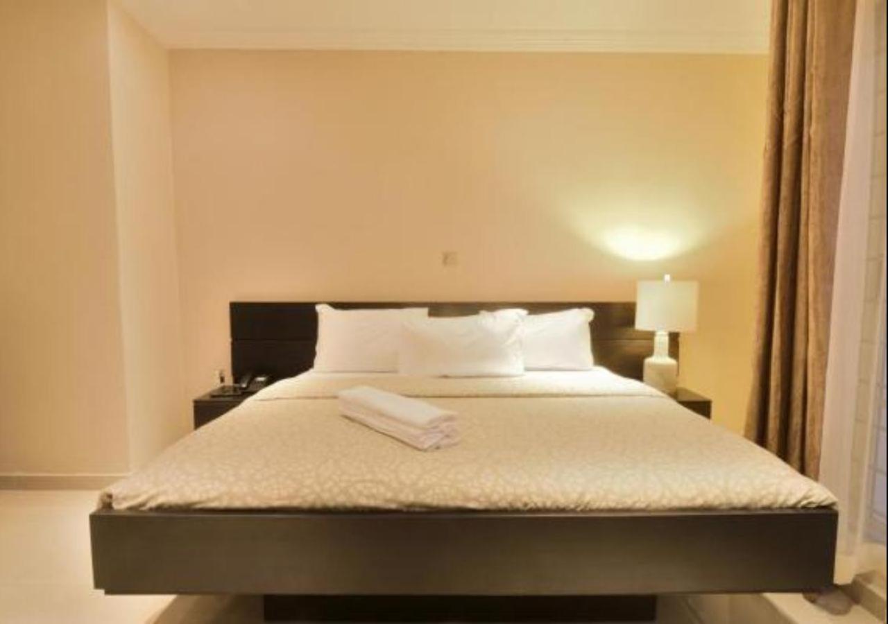 Villa Thirty Three Lagos Bagian luar foto