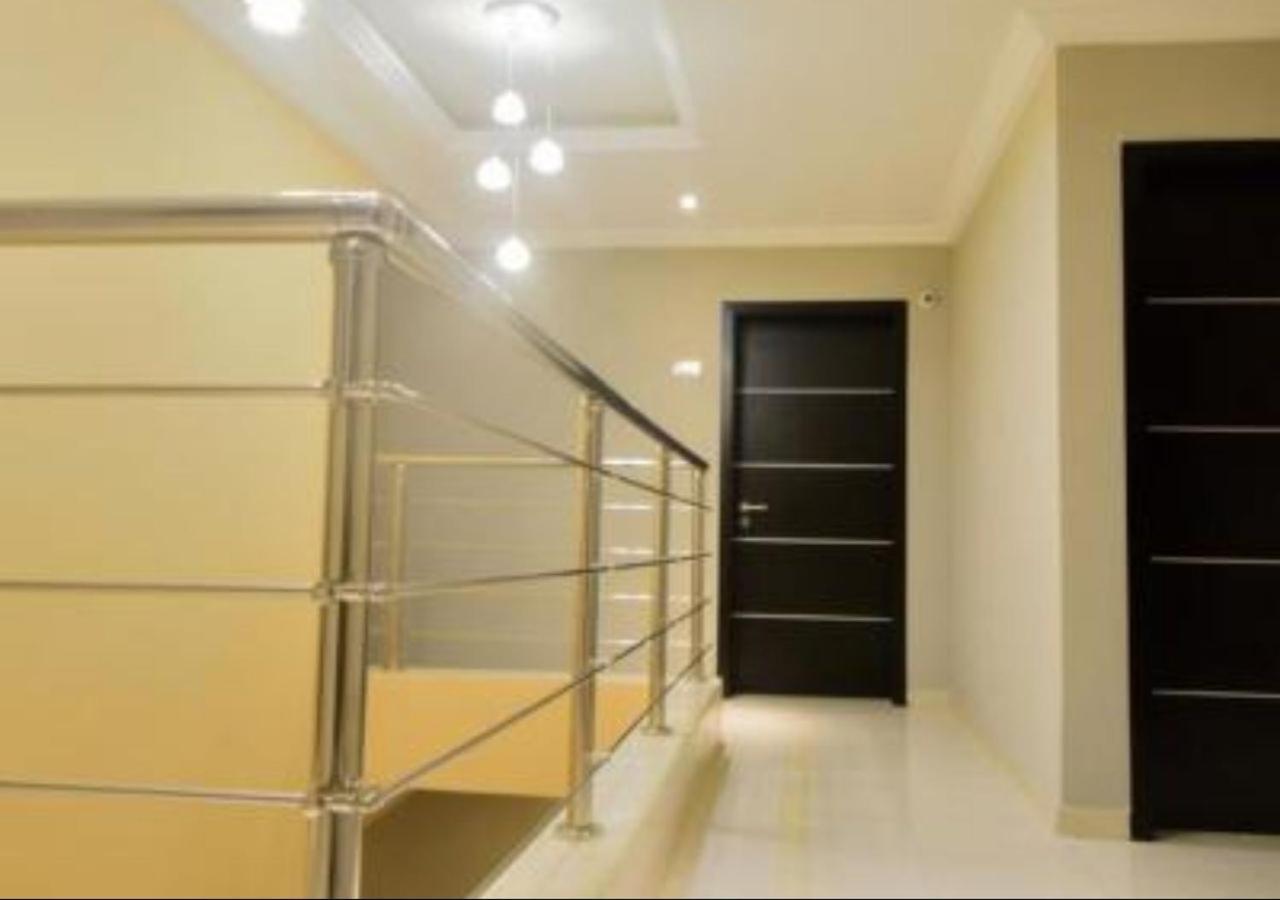 Villa Thirty Three Lagos Bagian luar foto