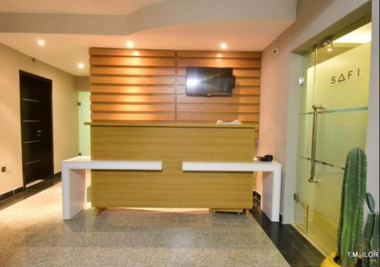 Villa Thirty Three Lagos Bagian luar foto