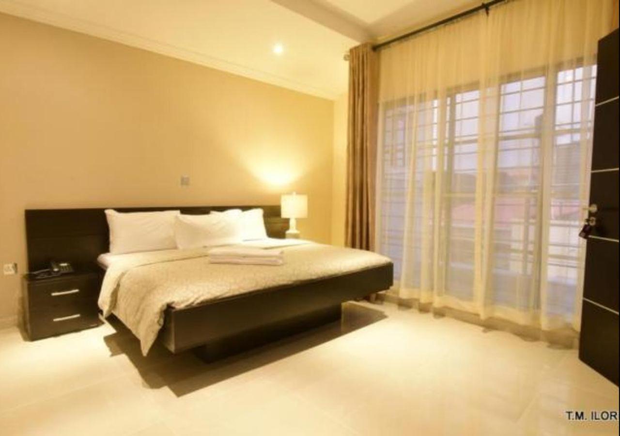 Villa Thirty Three Lagos Bagian luar foto