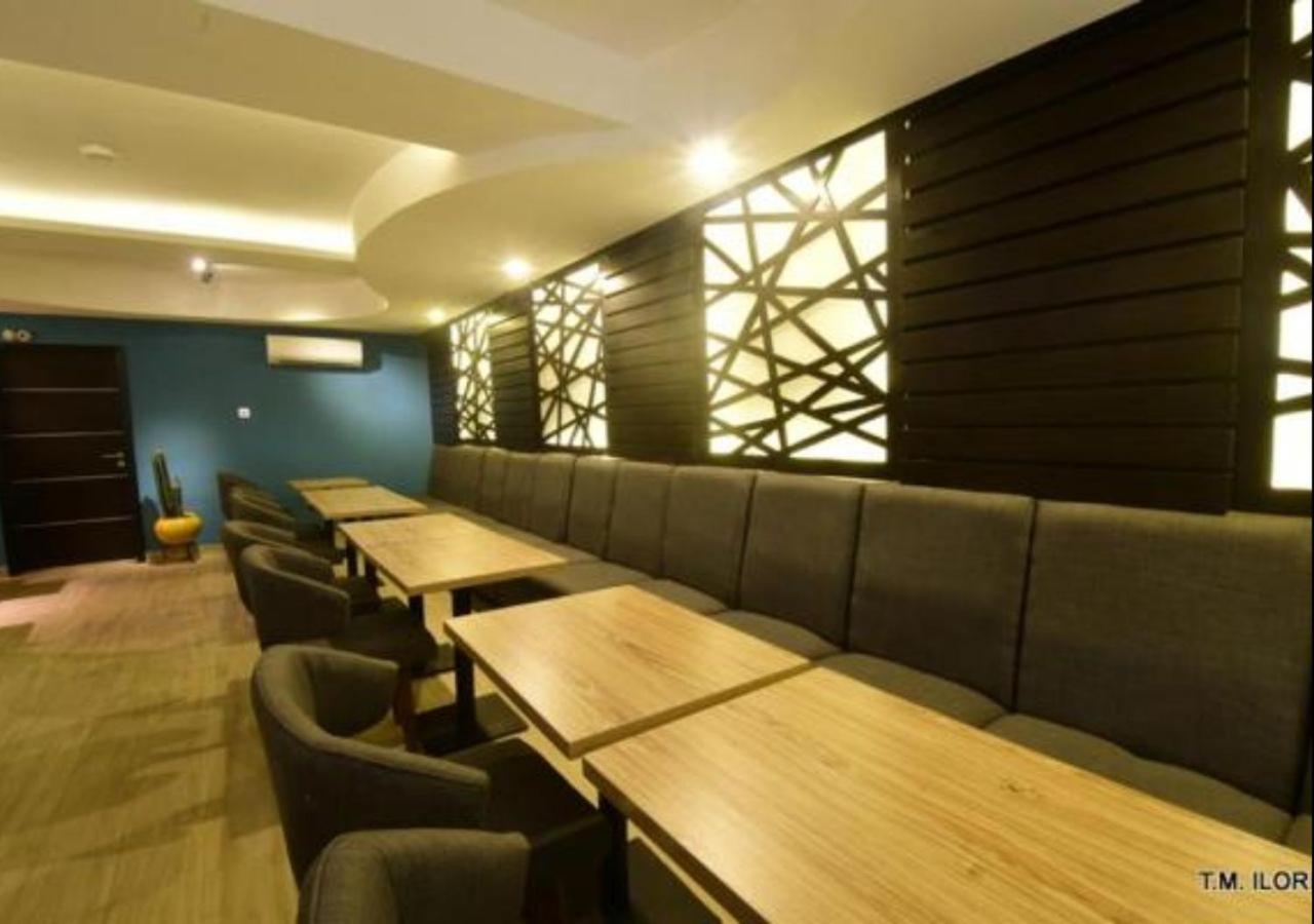 Villa Thirty Three Lagos Bagian luar foto